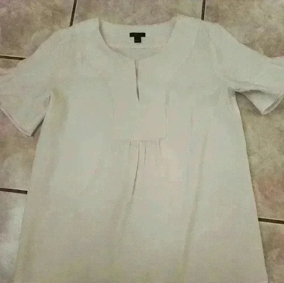 🌻ANN TAYLOR TOP - Picture 1 of 3